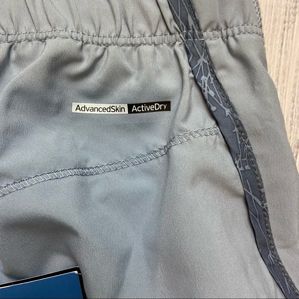 Salomon Advanced Skin ActiveDry Agile Shorts. Size Medium. New With Tags. - Picture 6 of 10